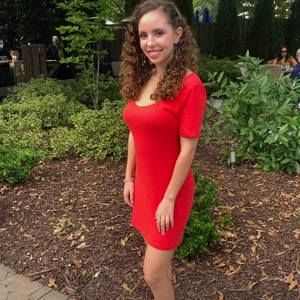 Meet your Posher, Leah